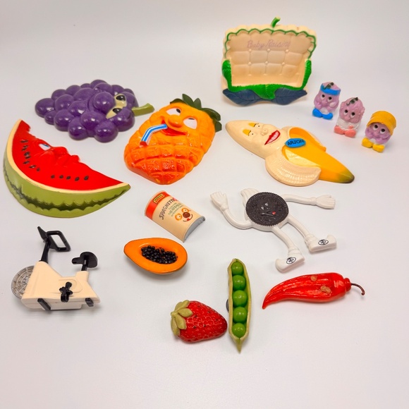 Vintage Kitchen Refrigerator‎ Magnet Lot of 12 - Picture 3 of 7